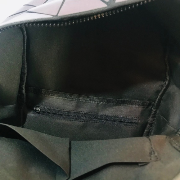 Backpack - Picture 5 of 6